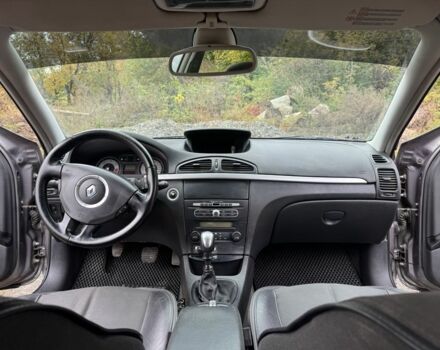 Рено Лагуна 2005 в Хмельницком на Automoto.ua Серый Рено Лагуна, объемом двигателя 2.2 л и пробегом 303 тыс. км за 4300 $, фото 16 на Automoto.ua