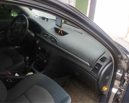 Рено Лагуна 2005 в Хмельницком на Automoto.ua Серый Рено Лагуна, объемом двигателя 1.9 л и пробегом 3 тыс. км за 3500 $, фото 3 на Automoto.ua