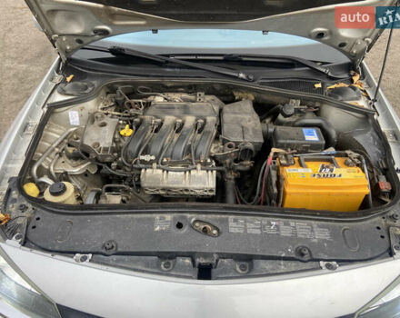 Серый Рено Лагуна, объемом двигателя 2 л и пробегом 227 тыс. км за 4200 $, фото 11 на Automoto.ua