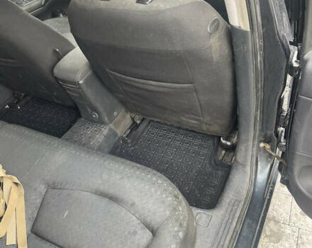 Серый Рено Лагуна, объемом двигателя 1.87 л и пробегом 239 тыс. км за 3150 $, фото 10 на Automoto.ua