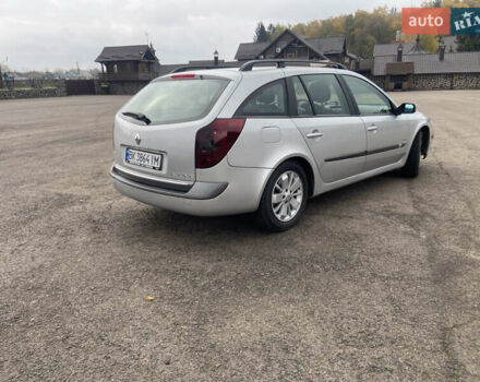 Серый Рено Лагуна, объемом двигателя 2 л и пробегом 227 тыс. км за 4200 $, фото 5 на Automoto.ua