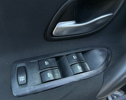 Сірий Рено Лагуна, об'ємом двигуна 1.9 л та пробігом 280 тис. км за 3800 $, фото 10 на Automoto.ua