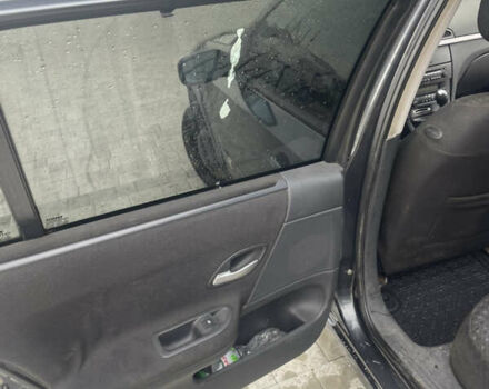 Серый Рено Лагуна, объемом двигателя 1.87 л и пробегом 239 тыс. км за 3150 $, фото 7 на Automoto.ua