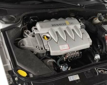 Серый Рено Лагуна, объемом двигателя 1.6 л и пробегом 205 тыс. км за 4500 $, фото 12 на Automoto.ua