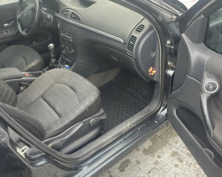 Серый Рено Лагуна, объемом двигателя 1.87 л и пробегом 239 тыс. км за 3150 $, фото 13 на Automoto.ua