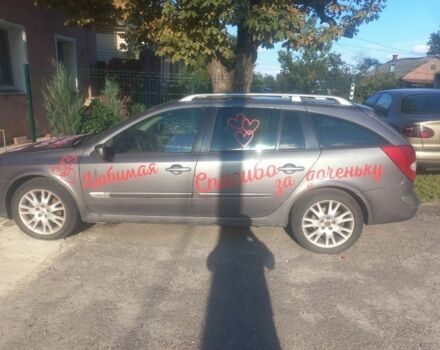 Серый Рено Лагуна, объемом двигателя 2 л и пробегом 413 тыс. км за 2150 $, фото 2 на Automoto.ua