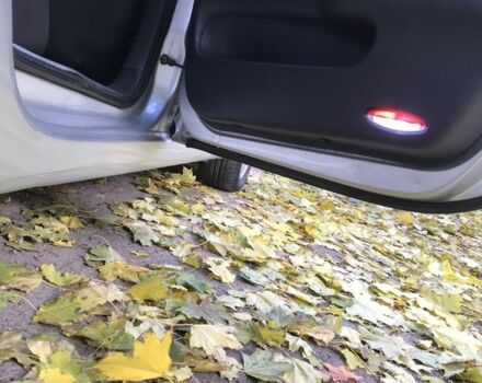 Серый Рено Лагуна, объемом двигателя 1.9 л и пробегом 410 тыс. км за 4700 $, фото 6 на Automoto.ua