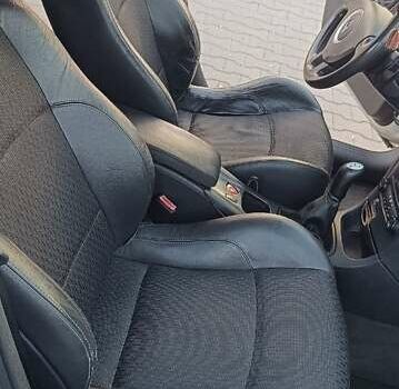 Серый Рено Лагуна, объемом двигателя 2 л и пробегом 300 тыс. км за 4700 $, фото 11 на Automoto.ua