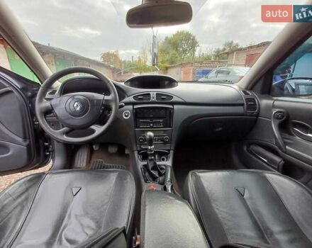 Рено Лагуна 2005 в Кривом Роге на Automoto.ua Серый Рено Лагуна, объемом двигателя 1.9 л и пробегом 343 тыс. км за 3500 $, фото 13 на Automoto.ua