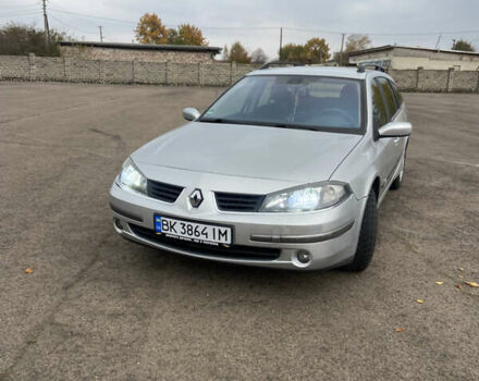 Серый Рено Лагуна, объемом двигателя 2 л и пробегом 227 тыс. км за 4200 $, фото 1 на Automoto.ua