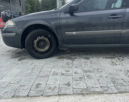 Серый Рено Лагуна, объемом двигателя 1.87 л и пробегом 239 тыс. км за 3150 $, фото 22 на Automoto.ua