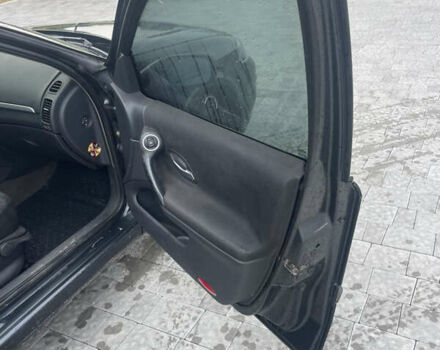 Серый Рено Лагуна, объемом двигателя 1.87 л и пробегом 239 тыс. км за 3150 $, фото 12 на Automoto.ua