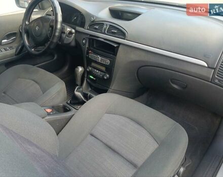 Серый Рено Лагуна, объемом двигателя 1.6 л и пробегом 320 тыс. км за 4400 $, фото 16 на Automoto.ua