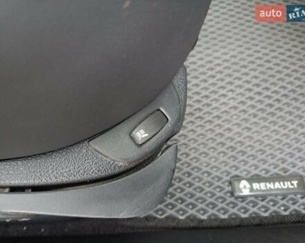 Серый Рено Лагуна, объемом двигателя 2 л и пробегом 232 тыс. км за 5350 $, фото 5 на Automoto.ua