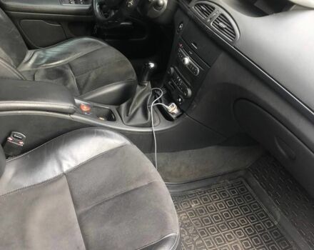 Сірий Рено Лагуна, об'ємом двигуна 2 л та пробігом 370 тис. км за 4000 $, фото 4 на Automoto.ua