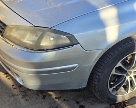 Серый Рено Лагуна, объемом двигателя 1.9 л и пробегом 302 тыс. км за 4000 $, фото 5 на Automoto.ua