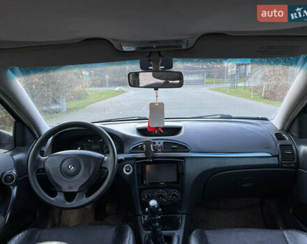 Серый Рено Лагуна, объемом двигателя 1.9 л и пробегом 300 тыс. км за 3200 $, фото 20 на Automoto.ua