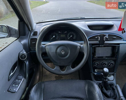 Серый Рено Лагуна, объемом двигателя 1.9 л и пробегом 300 тыс. км за 3200 $, фото 15 на Automoto.ua