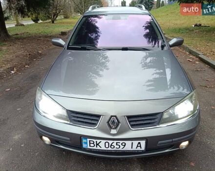 Серый Рено Лагуна, объемом двигателя 2 л и пробегом 232 тыс. км за 5350 $, фото 14 на Automoto.ua