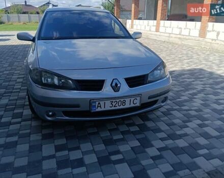Серый Рено Лагуна, объемом двигателя 1.6 л и пробегом 320 тыс. км за 4400 $, фото 10 на Automoto.ua