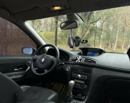 Серый Рено Лагуна, объемом двигателя 2 л и пробегом 199 тыс. км за 4550 $, фото 17 на Automoto.ua