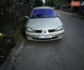 Серый Рено Лагуна, объемом двигателя 2 л и пробегом 205 тыс. км за 5500 $, фото 3 на Automoto.ua