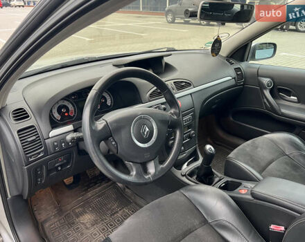 Серый Рено Лагуна, объемом двигателя 2 л и пробегом 230 тыс. км за 6100 $, фото 13 на Automoto.ua