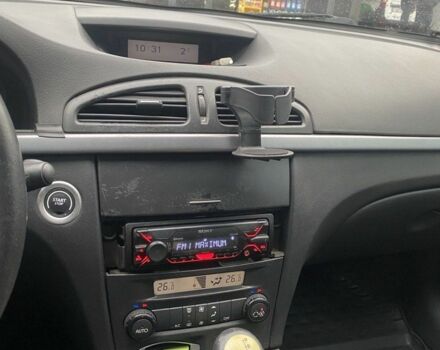 Серый Рено Лагуна, объемом двигателя 2 л и пробегом 333 тыс. км за 4900 $, фото 8 на Automoto.ua