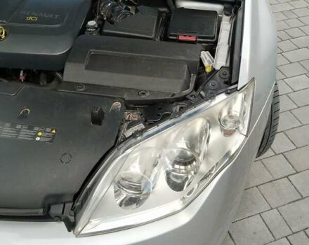 Рено Лагуна 2007 в Виннице на Automoto.ua Серый Рено Лагуна, объемом двигателя 1.5 л и пробегом 205 тыс. км за 7500 $, фото 15 на Automoto.ua