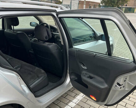 Серый Рено Лагуна, объемом двигателя 2 л и пробегом 230 тыс. км за 6100 $, фото 11 на Automoto.ua