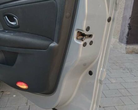 Рено Лагуна 2007 в Виннице на Automoto.ua Серый Рено Лагуна, объемом двигателя 1.5 л и пробегом 205 тыс. км за 7500 $, фото 25 на Automoto.ua