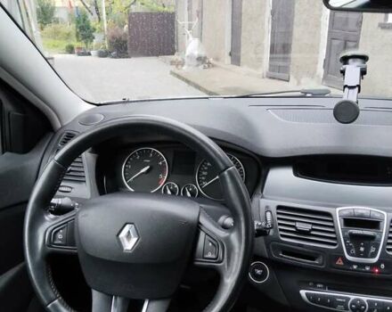 Рено Лагуна 2007 в Виннице на Automoto.ua Серый Рено Лагуна, объемом двигателя 1.5 л и пробегом 205 тыс. км за 7500 $, фото 13 на Automoto.ua