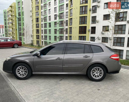 Сірий Рено Лагуна, об'ємом двигуна 2 л та пробігом 349 тис. км за 4950 $, фото 7 на Automoto.ua