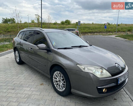 Сірий Рено Лагуна, об'ємом двигуна 2 л та пробігом 349 тис. км за 4950 $, фото 2 на Automoto.ua