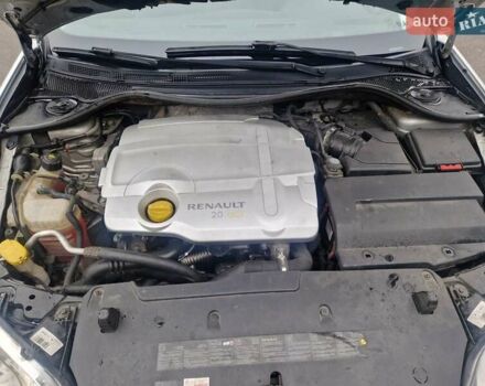 Серый Рено Лагуна, объемом двигателя 2 л и пробегом 470 тыс. км за 5200 $, фото 9 на Automoto.ua