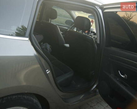 Серый Рено Лагуна, объемом двигателя 2 л и пробегом 219 тыс. км за 6600 $, фото 22 на Automoto.ua