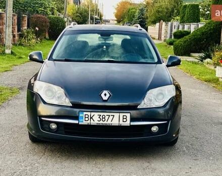 Серый Рено Лагуна, объемом двигателя 1.5 л и пробегом 280 тыс. км за 5499 $, фото 1 на Automoto.ua