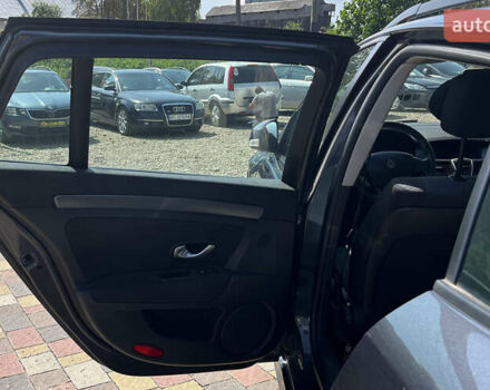 Рено Лагуна 2008 в Стрые на Automoto.ua Серый Рено Лагуна, объемом двигателя 1.46 л и пробегом 205 тыс. км за 6999 $, фото 23 на Automoto.ua