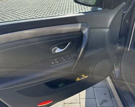 Сірий Рено Лагуна, об'ємом двигуна 1.5 л та пробігом 331 тис. км за 5200 $, фото 9 на Automoto.ua