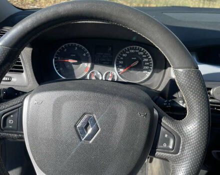 Серый Рено Лагуна, объемом двигателя 2 л и пробегом 270 тыс. км за 6900 $, фото 7 на Automoto.ua