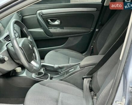 Сірий Рено Лагуна, об'ємом двигуна 2 л та пробігом 400 тис. км за 3999 $, фото 14 на Automoto.ua