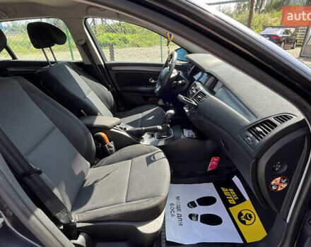Рено Лагуна 2008 в Стрые на Automoto.ua Серый Рено Лагуна, объемом двигателя 1.46 л и пробегом 205 тыс. км за 6999 $, фото 19 на Automoto.ua