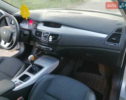 Сірий Рено Лагуна, об'ємом двигуна 2 л та пробігом 265 тис. км за 5850 $, фото 9 на Automoto.ua