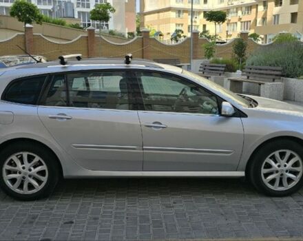 Серый Рено Лагуна, объемом двигателя 2 л и пробегом 96 тыс. км за 8499 $, фото 1 на Automoto.ua