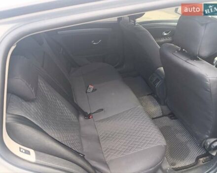 Серый Рено Лагуна, объемом двигателя 2 л и пробегом 300 тыс. км за 6800 $, фото 6 на Automoto.ua