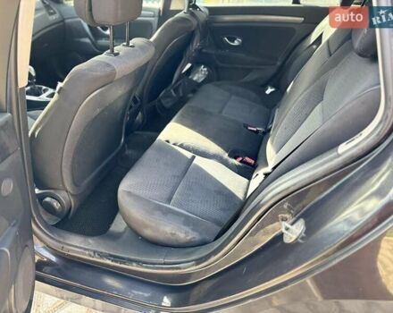 Серый Рено Лагуна, объемом двигателя 1.5 л и пробегом 266 тыс. км за 5120 $, фото 3 на Automoto.ua