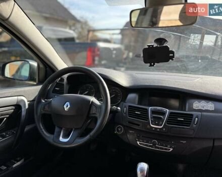 Серый Рено Лагуна, объемом двигателя 1.5 л и пробегом 266 тыс. км за 5120 $, фото 7 на Automoto.ua