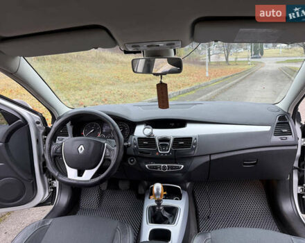 Сірий Рено Лагуна, об'ємом двигуна 2 л та пробігом 268 тис. км за 6300 $, фото 18 на Automoto.ua