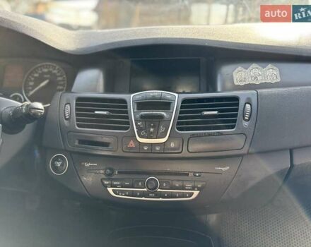 Серый Рено Лагуна, объемом двигателя 1.5 л и пробегом 266 тыс. км за 5120 $, фото 9 на Automoto.ua