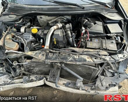 Сірий Рено Лагуна, об'ємом двигуна 1.5 л та пробігом 220 тис. км за 3400 $, фото 5 на Automoto.ua